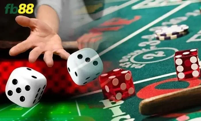 Lightning Dice FB88 phân thắng bại dựa vào tổng điểm của 3 viên xúc xắc